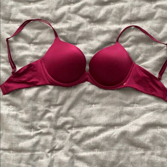 Victoria’s Secret bras set of 2 - Picture 5 of 8
